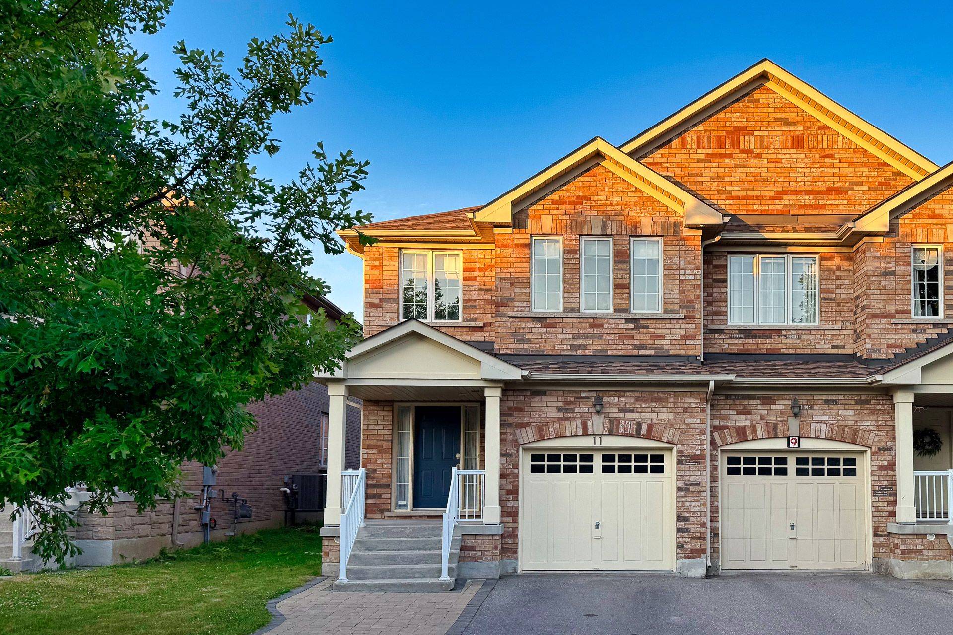 11 Carrier CRES, Vaughan, ON L6A 0T9