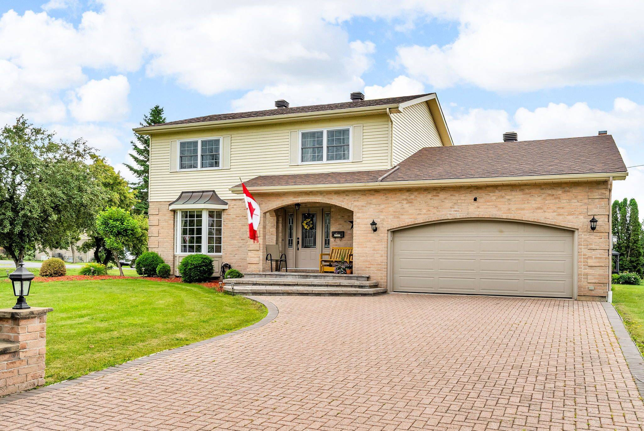 3400 Sunnyview AVE, South Stormont, ON K6K 1R1