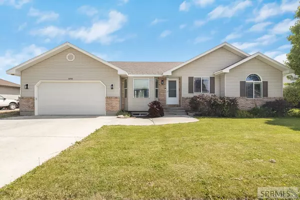 3292 E Sweet Briar Drive, Idaho Falls, ID 83401