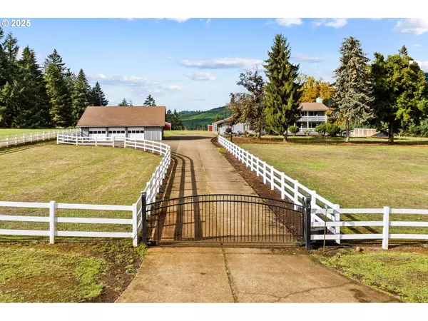 88692 ERMI BEE RD, Springfield, OR 97478