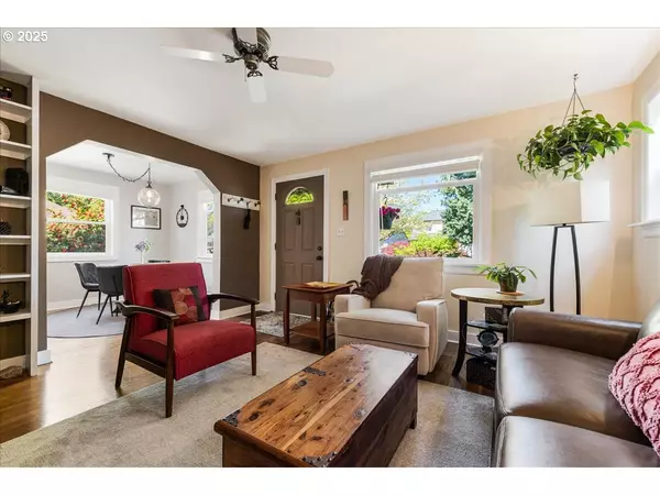 Portland, OR 97216,11606 SE WASHINGTON ST