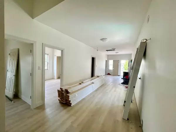 London North, ON N6H 2H3,178 Woodward AVE #1