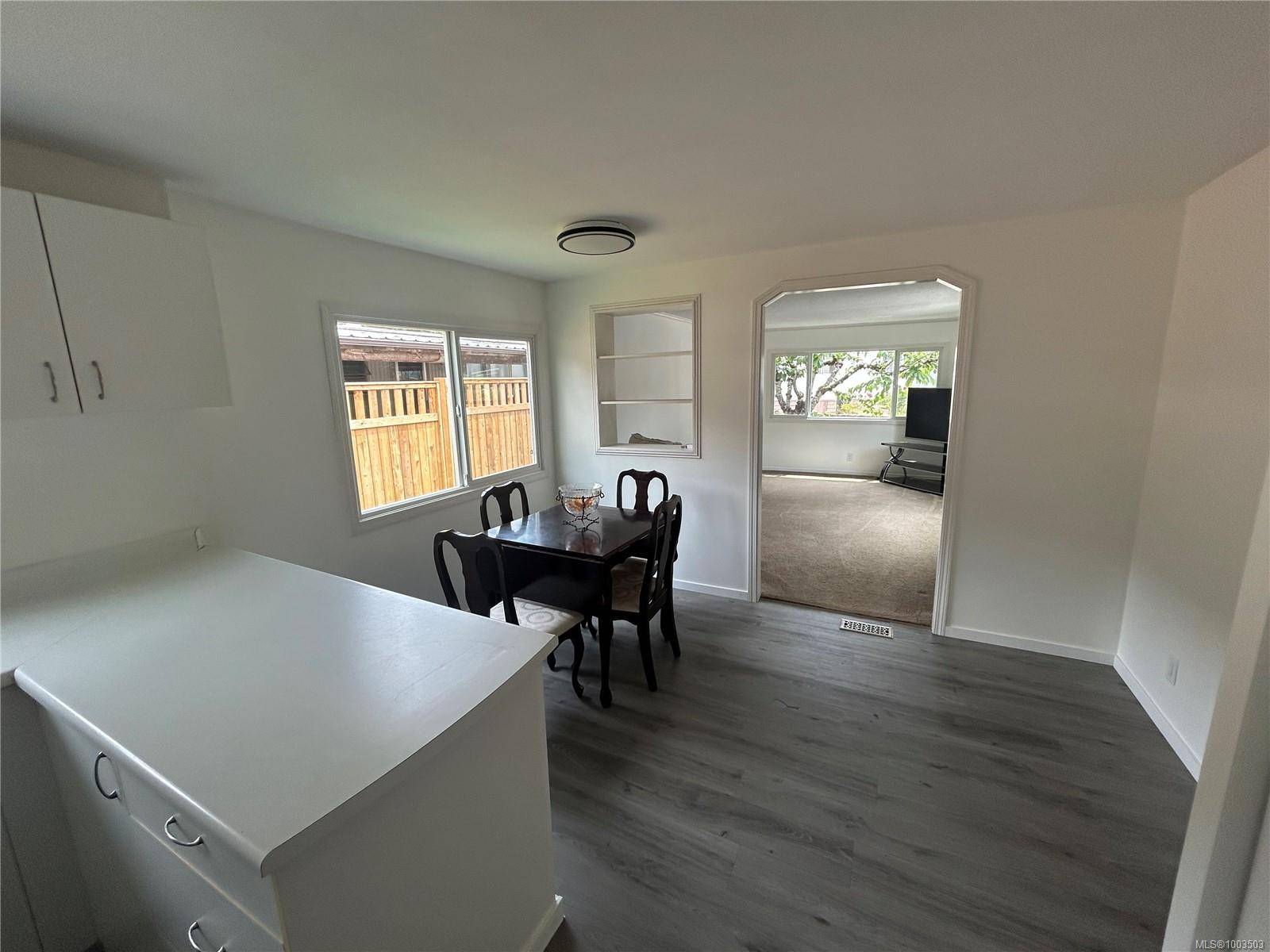Langford, BC V9B 4P9,2807 Sooke Lake Rd #41