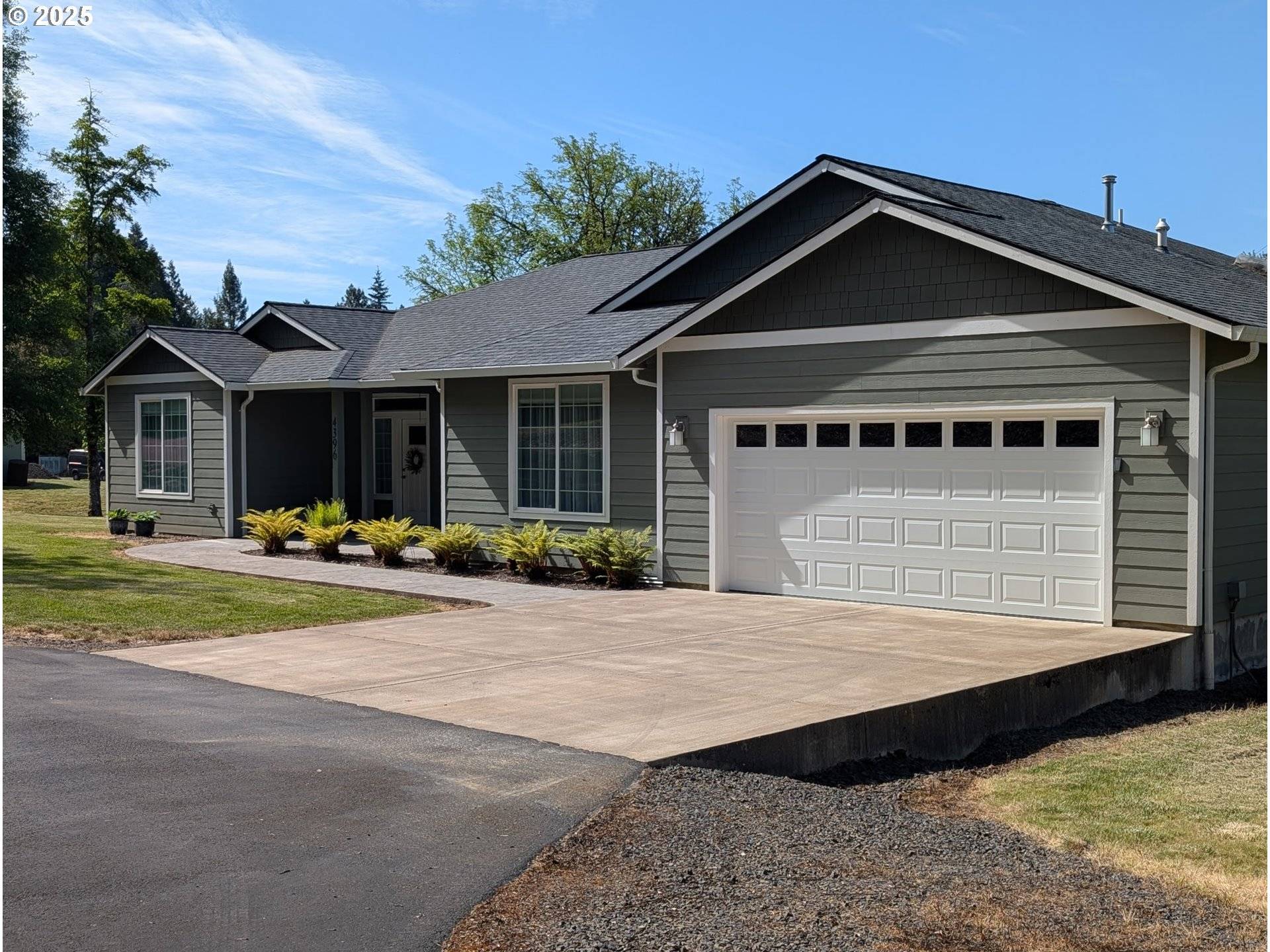 4396 RIVERSIDE DR, Salem, OR 97306