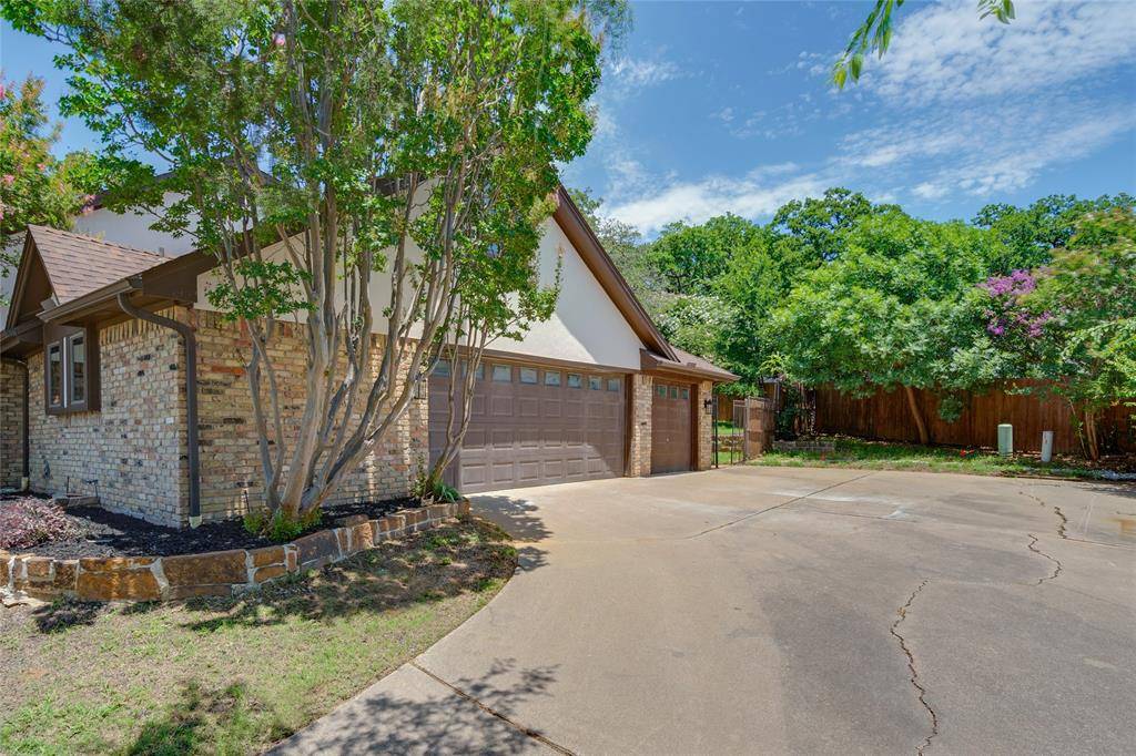 Trophy Club, TX 76262,110 Pebble Beach Drive