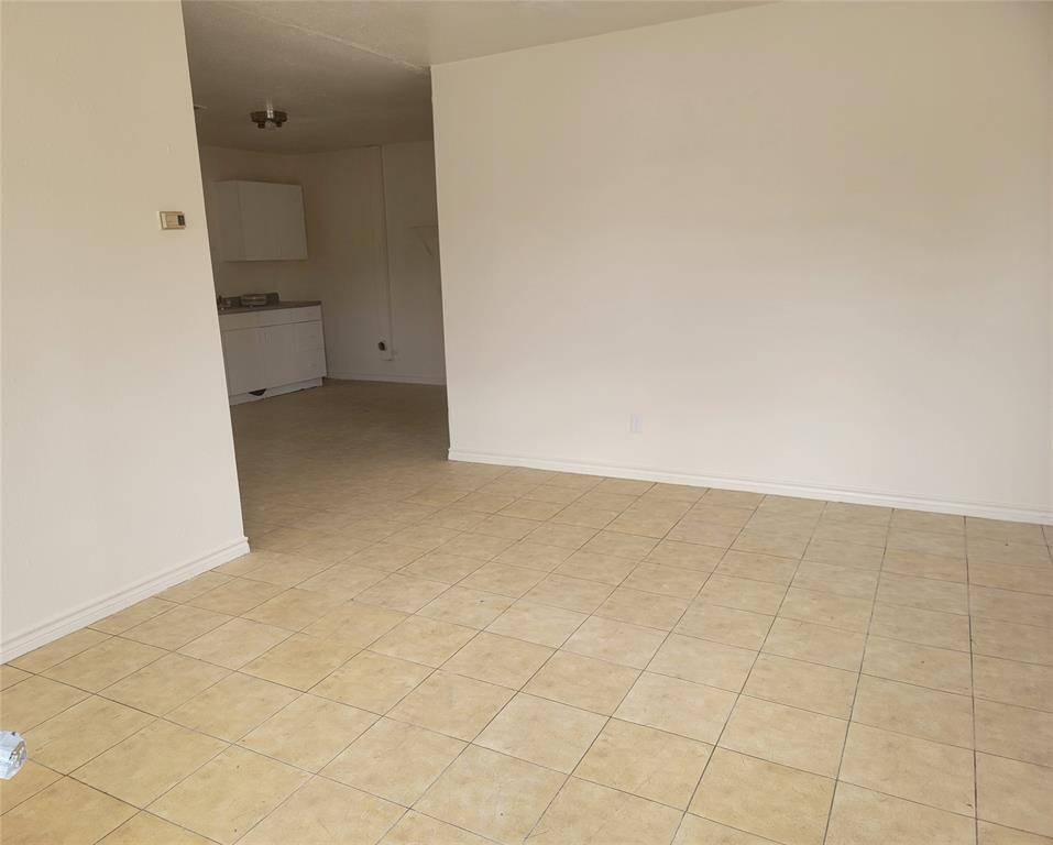 Clyde, TX 79510,402 Stephens Street #1