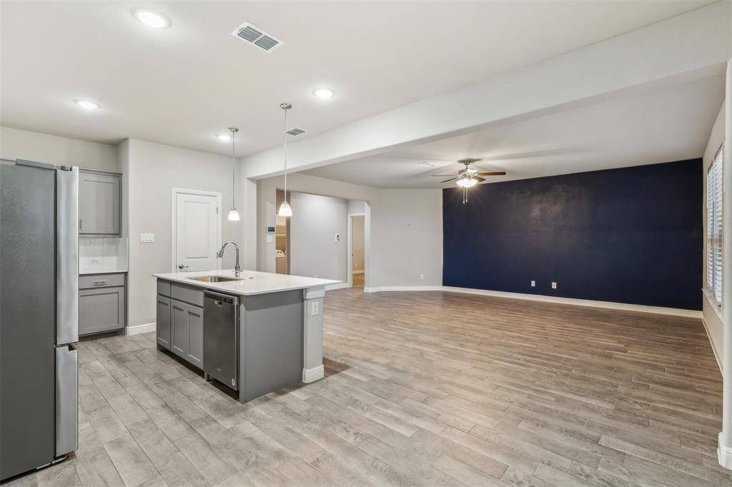 Cleburne, TX 76033,1914 Albany Lane