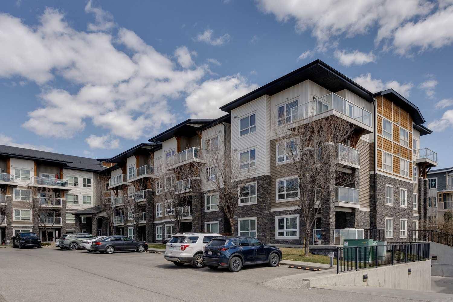 Calgary, AB T3N 0P4,240 Skyview Ranch RD NE #2116