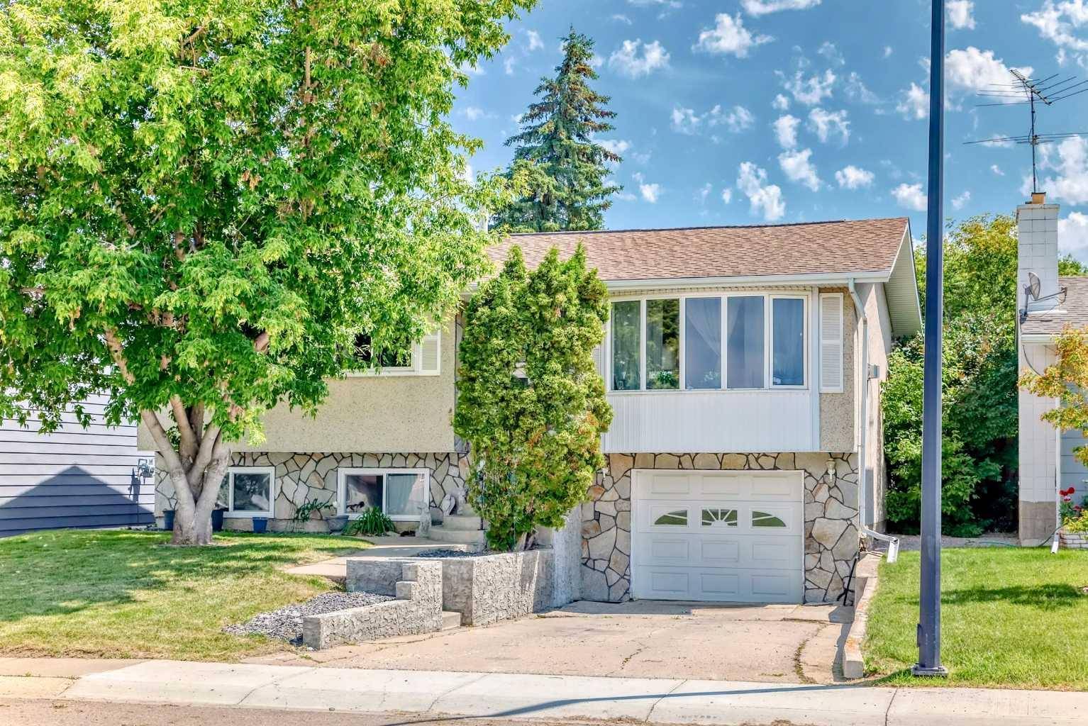 43 Opal AVE, Red Deer, AB T4P 1S9