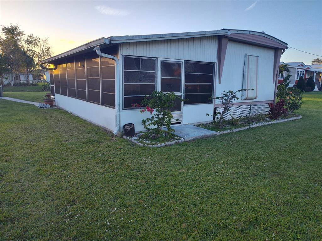 Moore Haven, FL 33471,[StreetName,UnitNumber,StreetNumber,StreetDirPrefix]