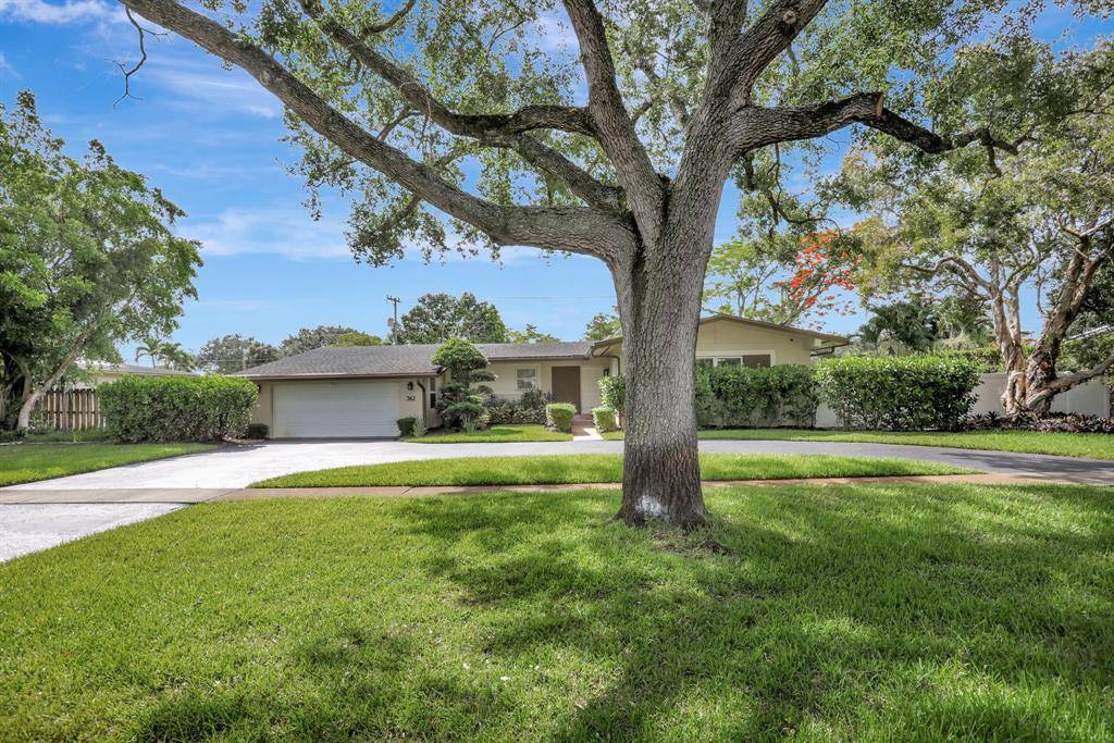 Plantation, FL 33317,362 S Fig Tree Ln