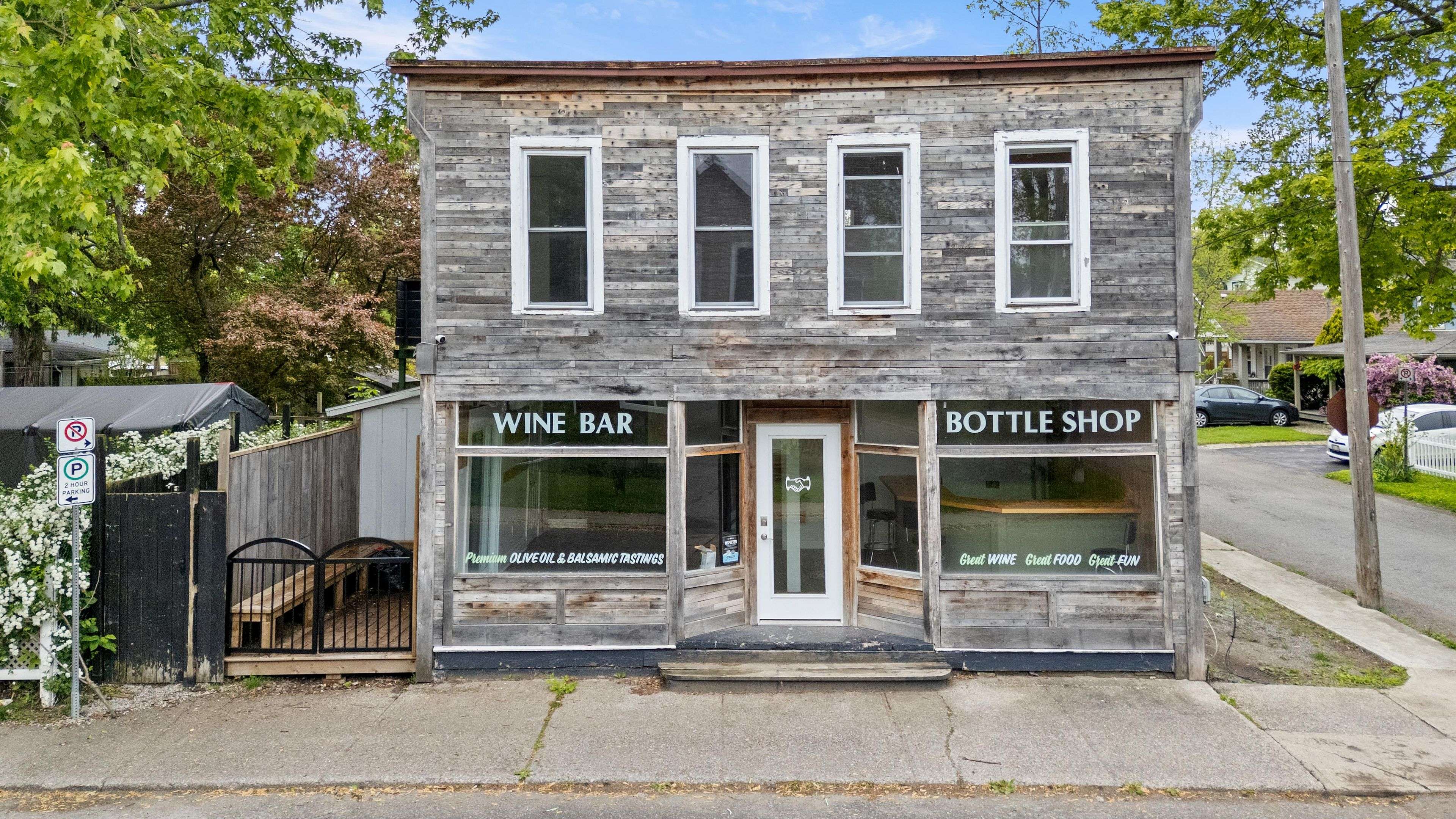 301 Derby RD, Fort Erie, ON L0S 1B0