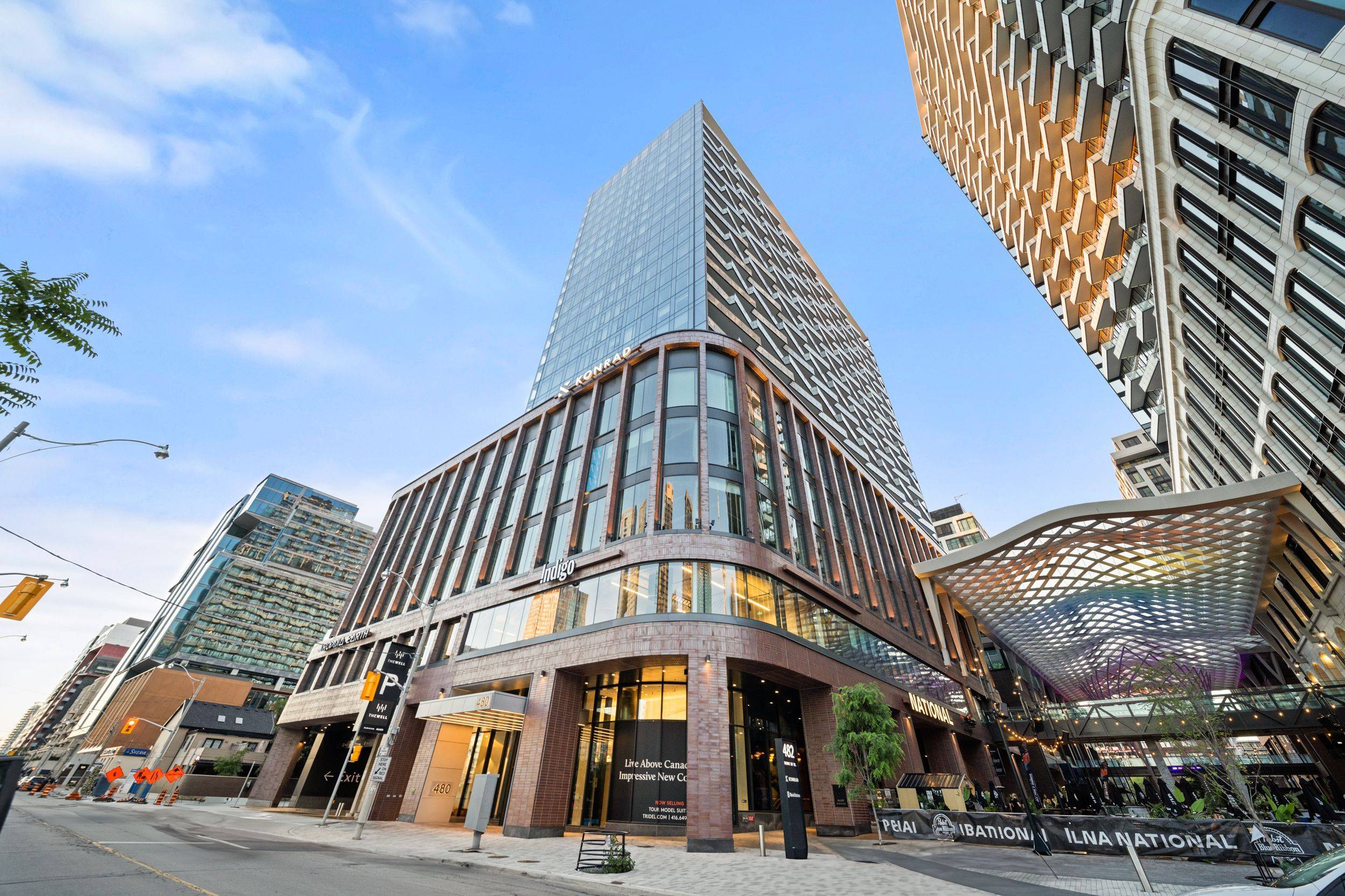 Toronto C01, ON M5V 0V5,480 Front ST W #PH2