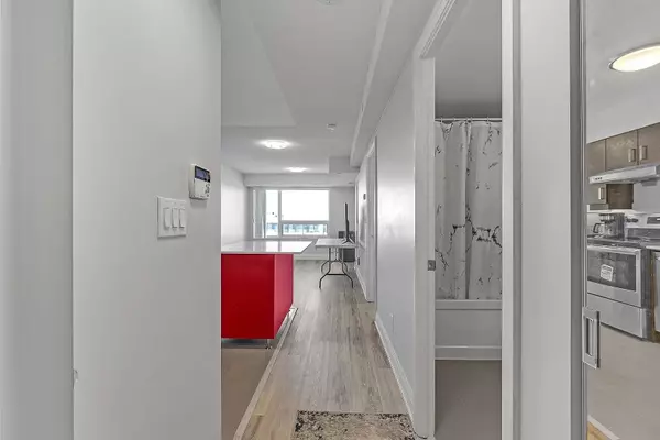 Markham, ON L3R 9W1,8200 Birchmount RD #1103