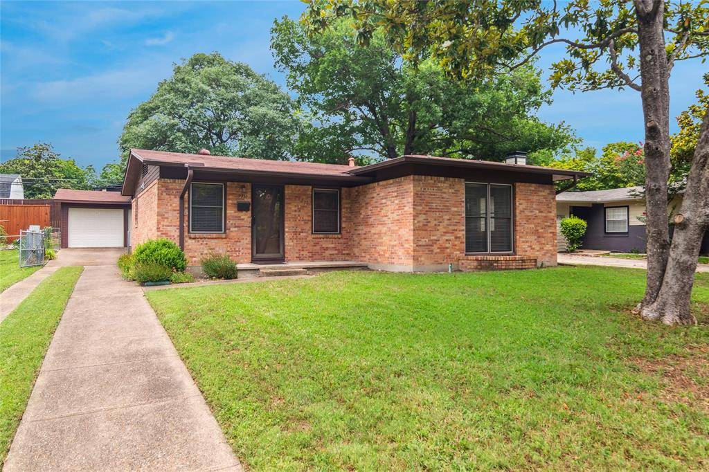 9751 Twin Creek Drive, Dallas, TX 75228