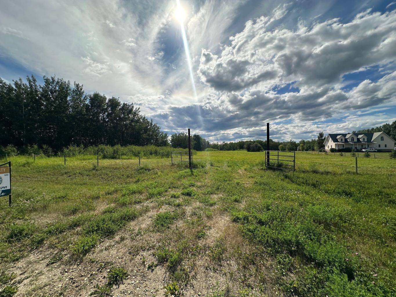 Rural Grande Prairie No. 1 County Of, AB T8W 5G3,72030 704A Township #12