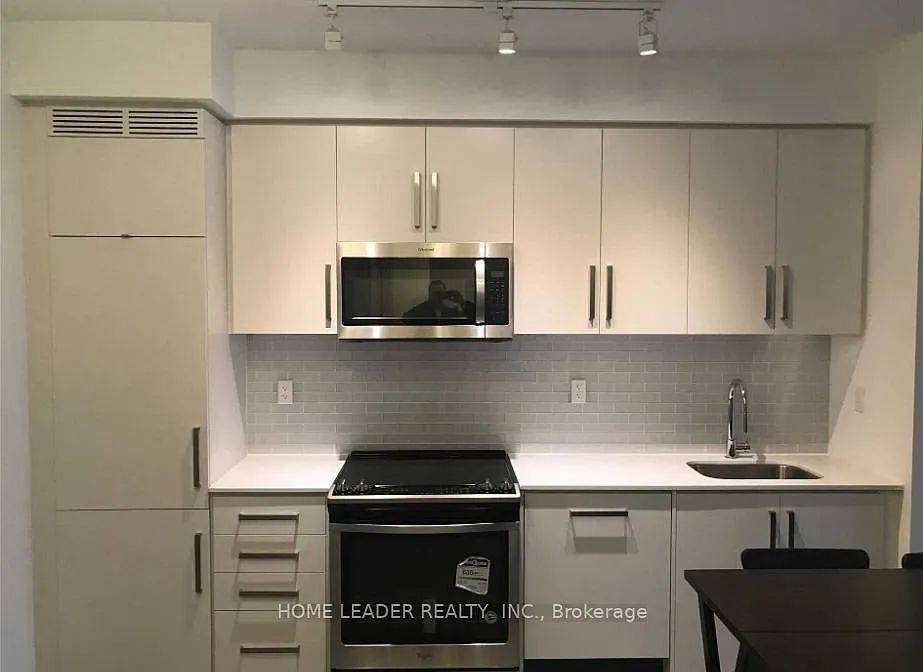 Toronto C07, ON M2N 5P6,5180 Yonge ST #1803
