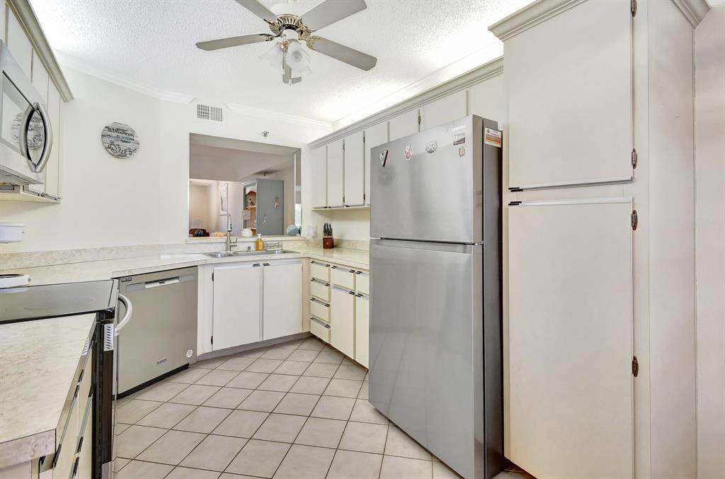 Boca Raton, FL 33428,[StreetName,UnitNumber,StreetNumber,StreetDirPrefix]