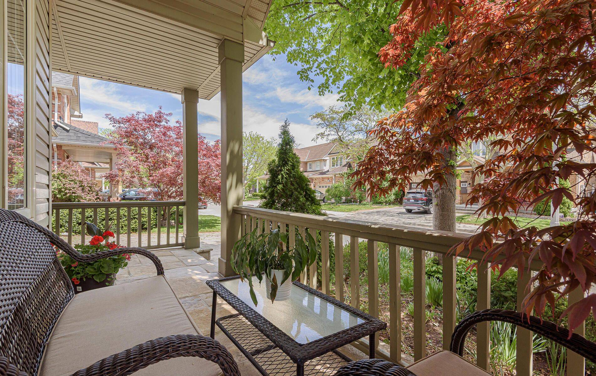 Burlington, ON L7L 6V4,5651 Roseville CT