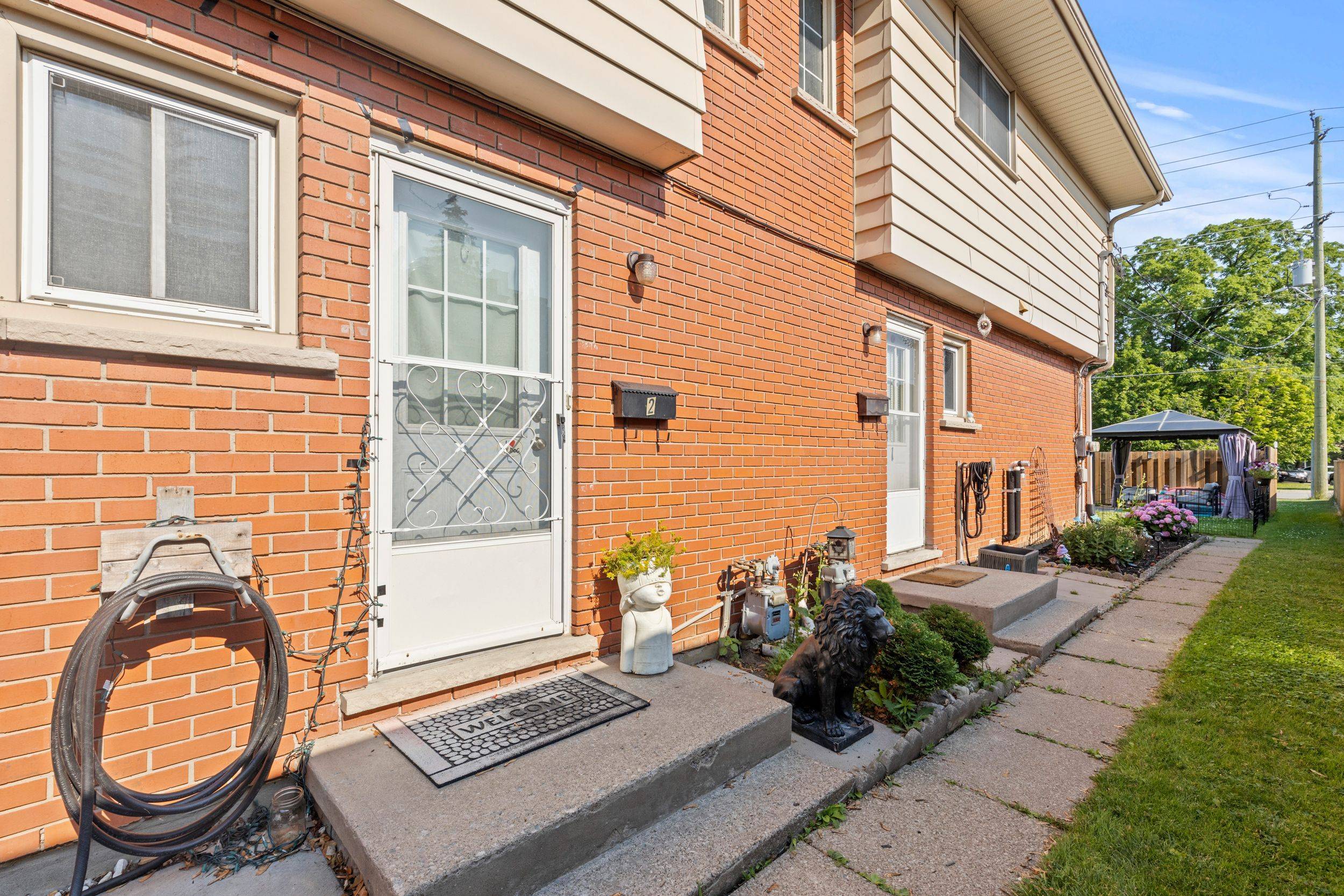 St. Catharines, ON L2N 1G9,108 Scott ST