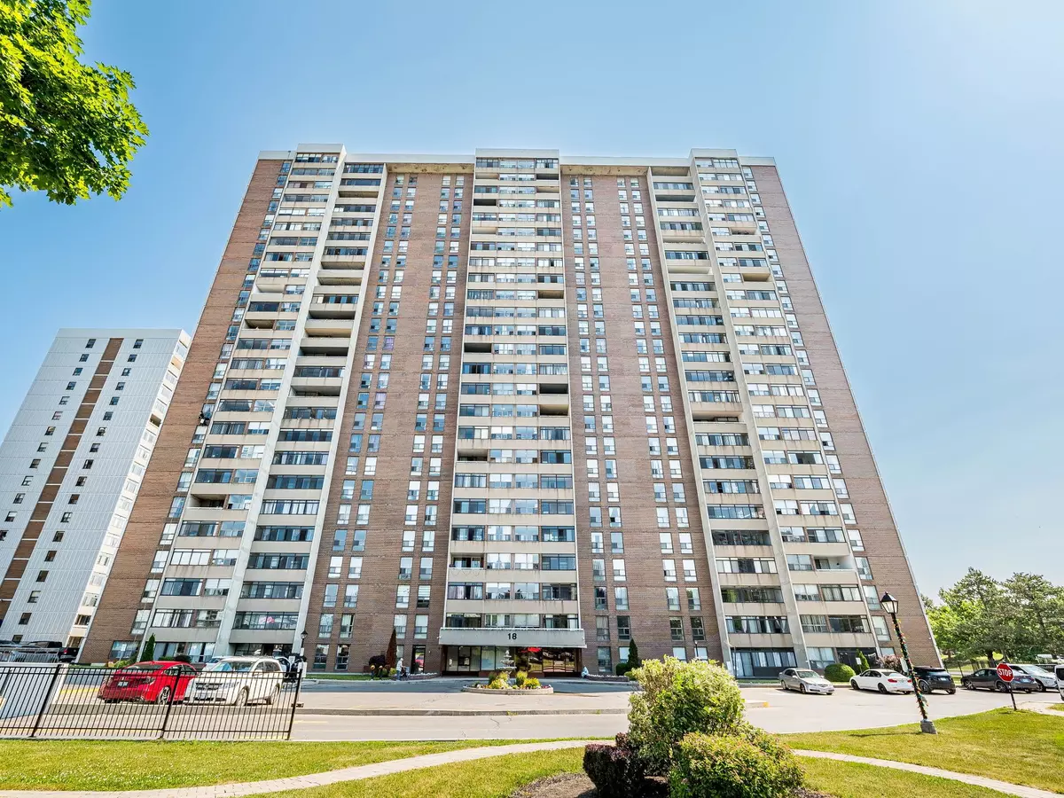 Brampton, ON L6T 3X5,18 Knightsbridge RD #1412