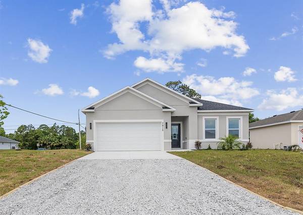 7915 100th Court, Vero Beach, FL 32967