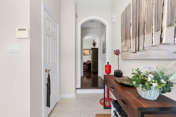 Richmond Hill, ON L4E 0E5,450 Worthington AVE #24