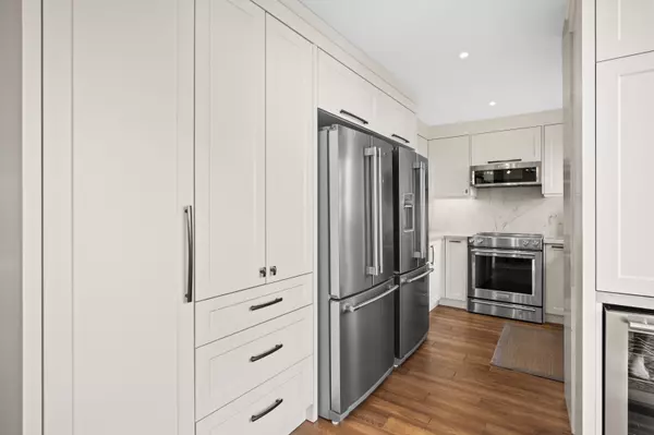 Mississauga, ON L4Z 1W3,4235 Sherwoodtowne BLVD #1808