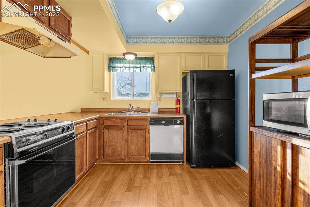 Colorado Springs, CO 80915,2474 Washo CIR