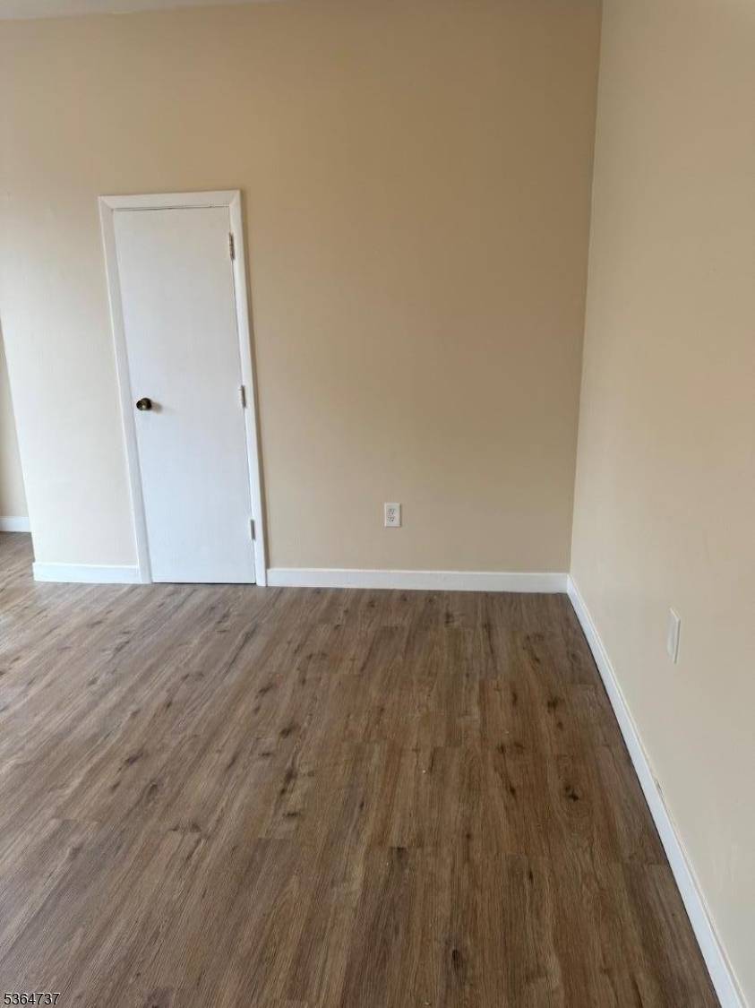 Elizabeth City, NJ 07201,115 Jefferson Ave #2