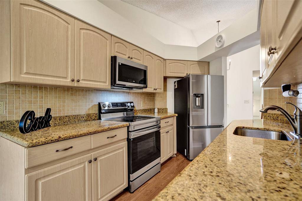 Hollywood, FL 33021,[StreetName,UnitNumber,StreetNumber,StreetDirPrefix]