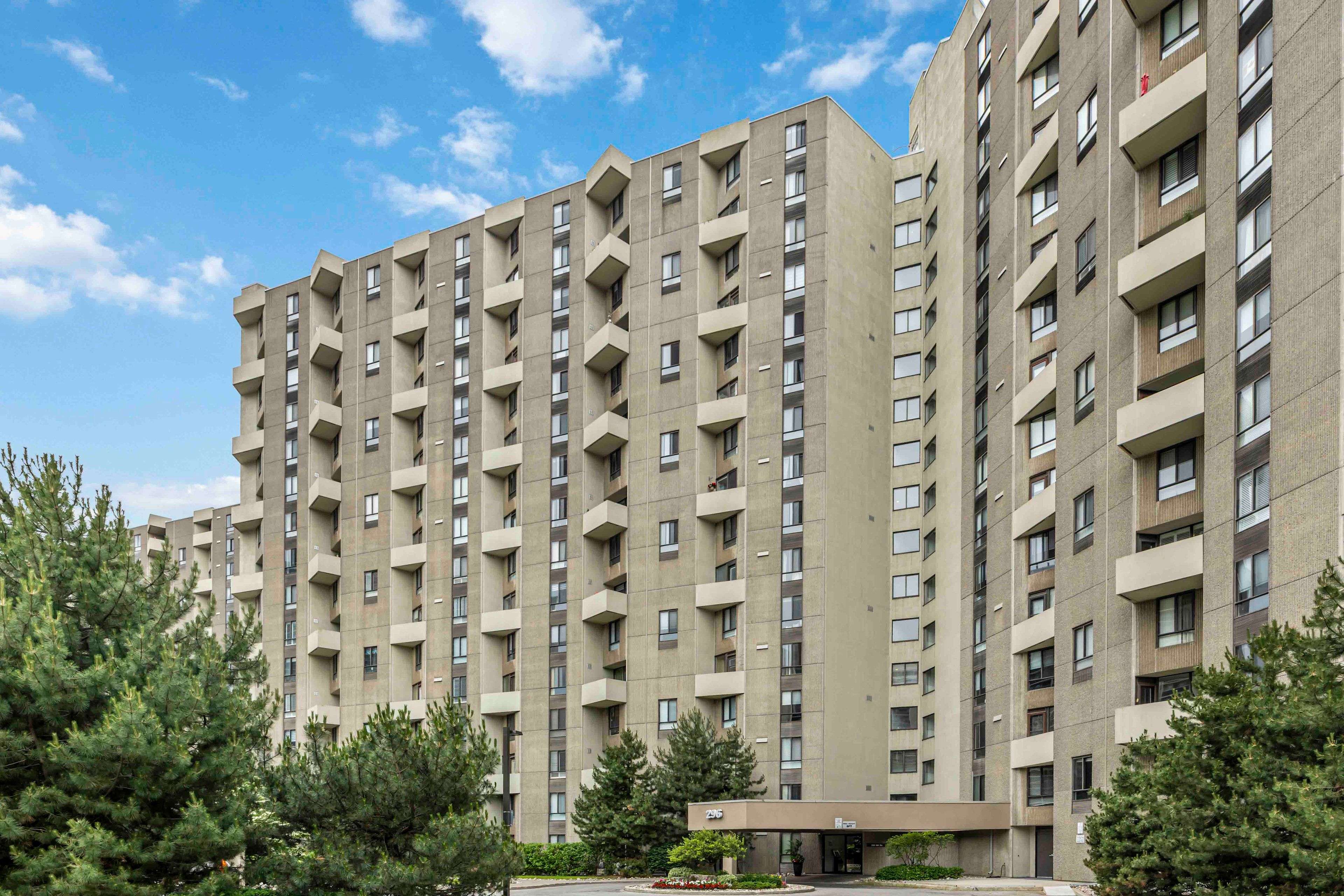 296 Mill RD #G7, Toronto W08, ON M9C 4X8