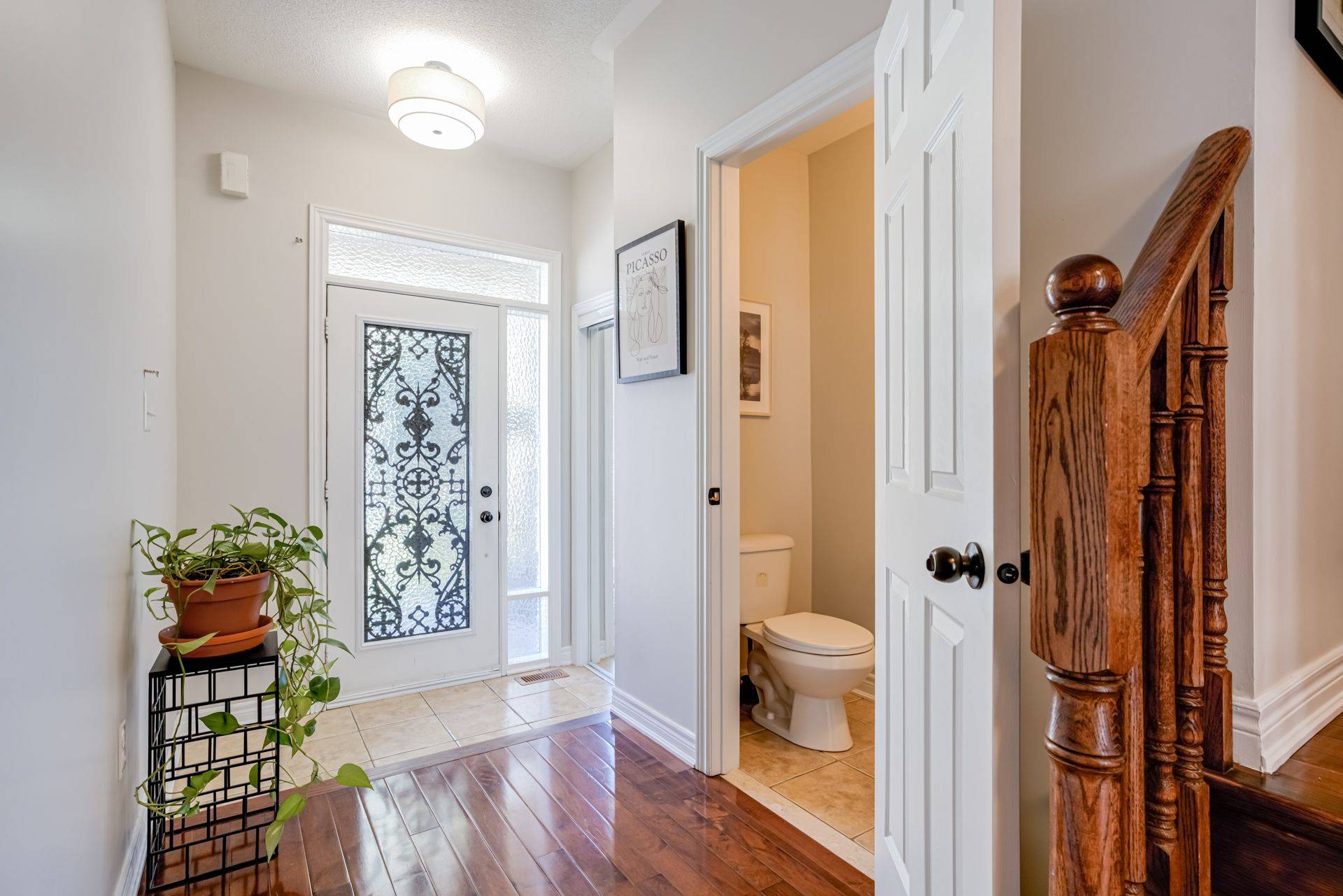 Brampton, ON L6Y 0N5,9 Saint Eugene ST