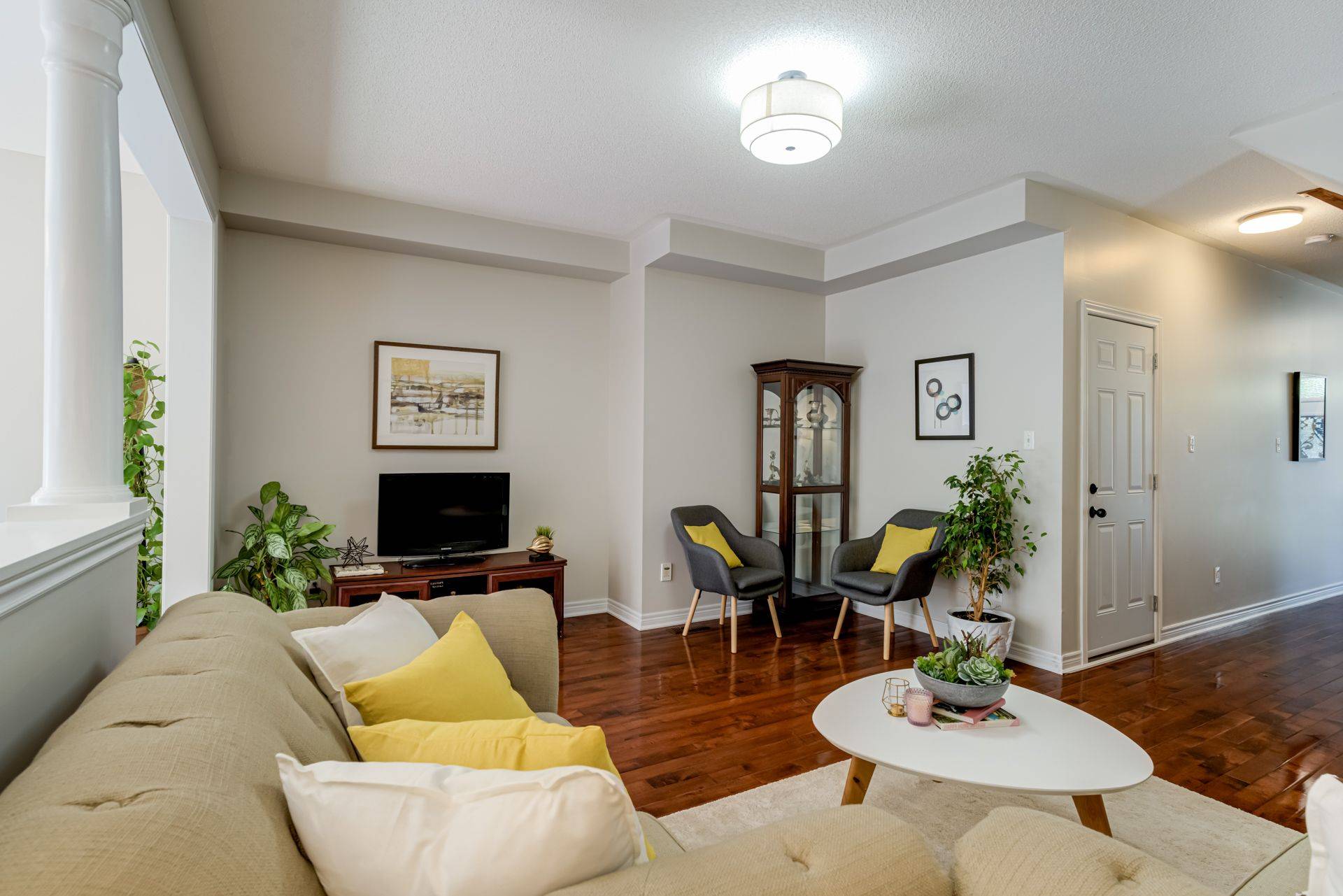 Brampton, ON L6Y 0N5,9 Saint Eugene ST