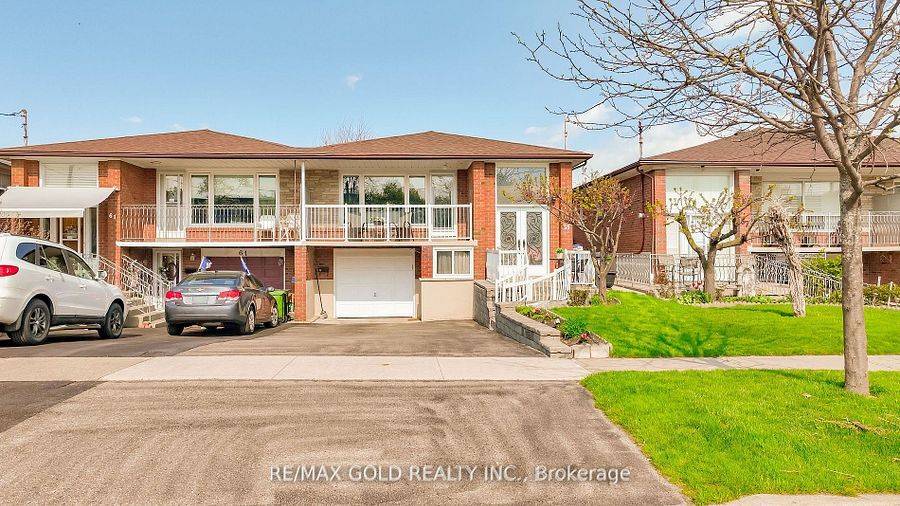 Toronto W05, ON M9L 2G7,59 Seacliff BLVD