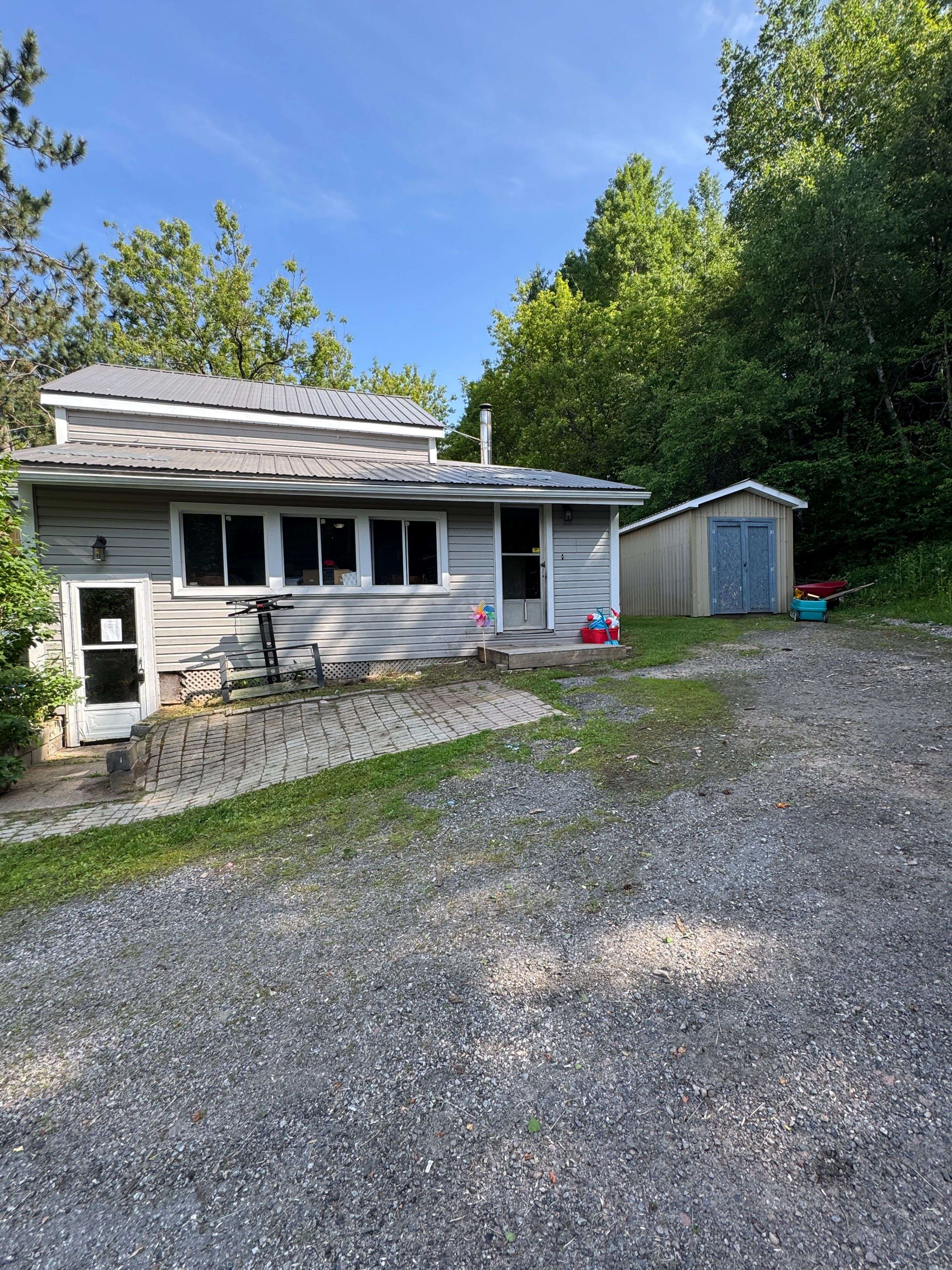 Bonfield, ON P0H 1E0,218 Railway ST