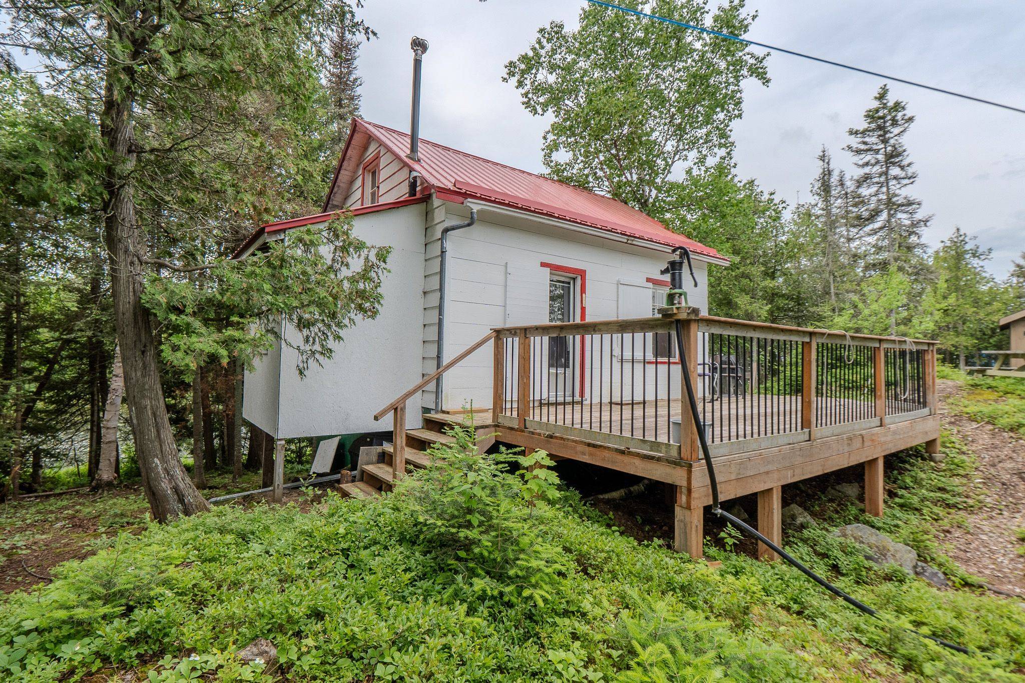 Temagami, ON P0H 2H0,44 Island N/A