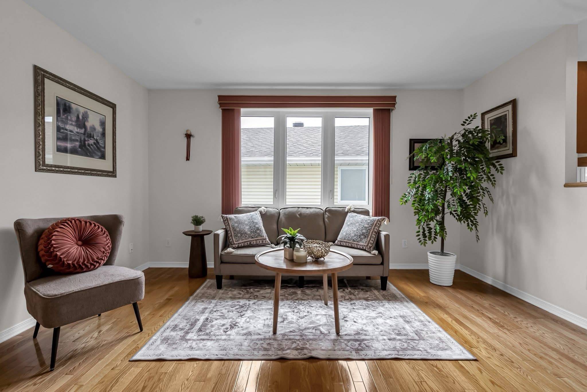 Cornwall, ON K6H 7G1,212 Northwoods CRES
