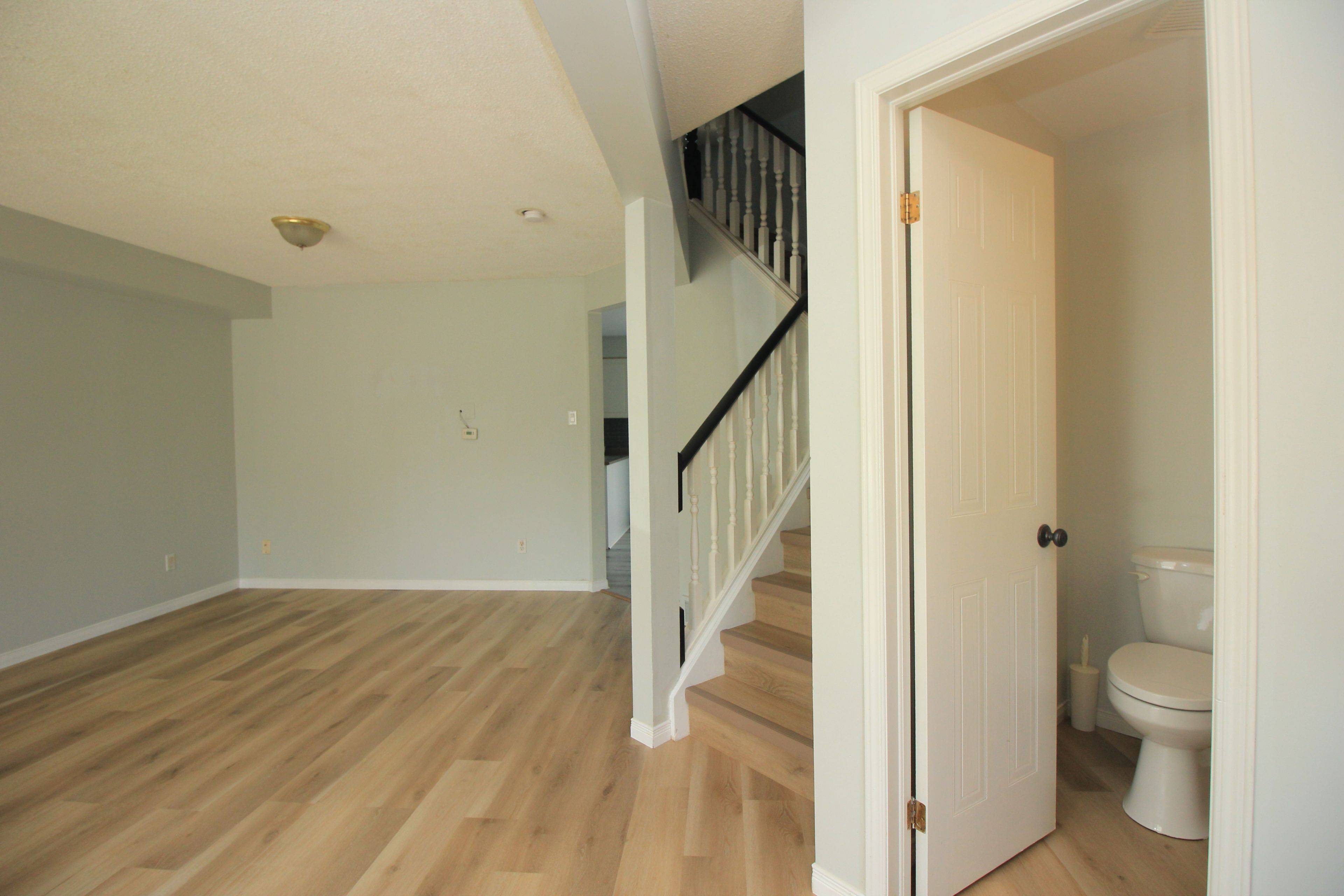 London North, ON N6G 3J7,281 Blue Forest DR