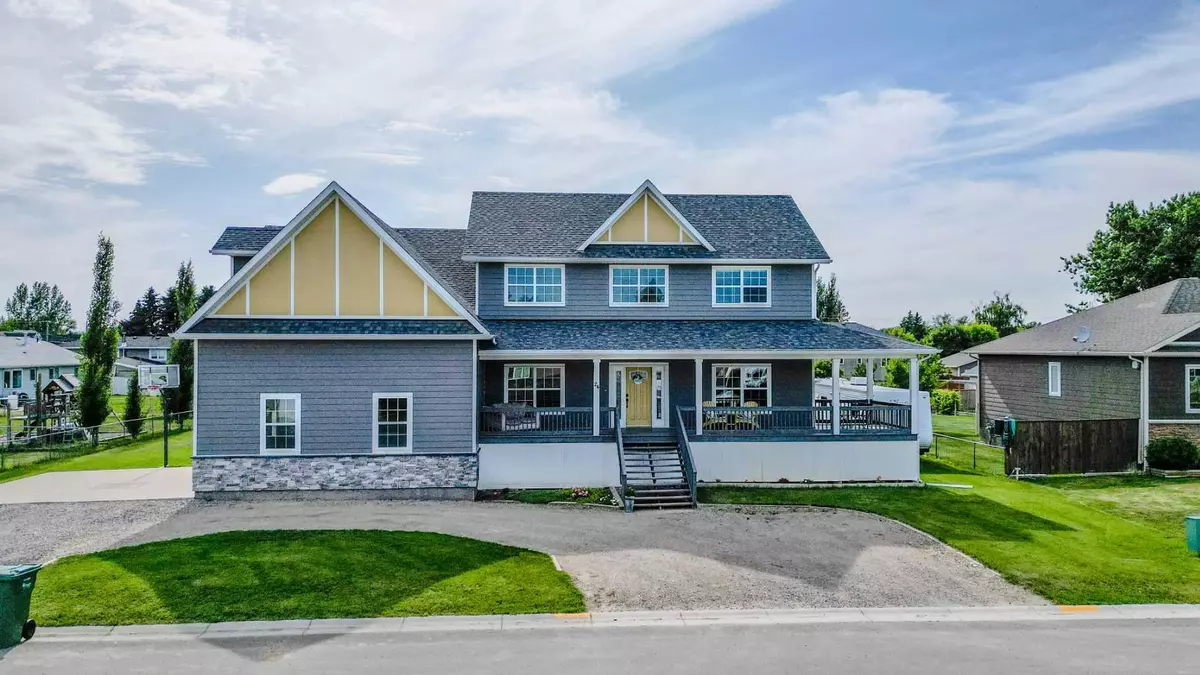 Magrath, AB T0K 1J0,24 N 2A ST E