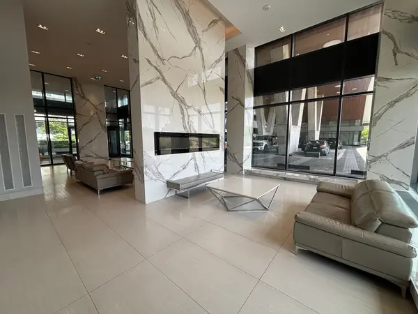 Toronto W06, ON M8V 0J1,30 Shore Breeze DR #710