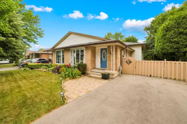 65 Lynwood RD,  Hamilton,  ON L9C 6M7