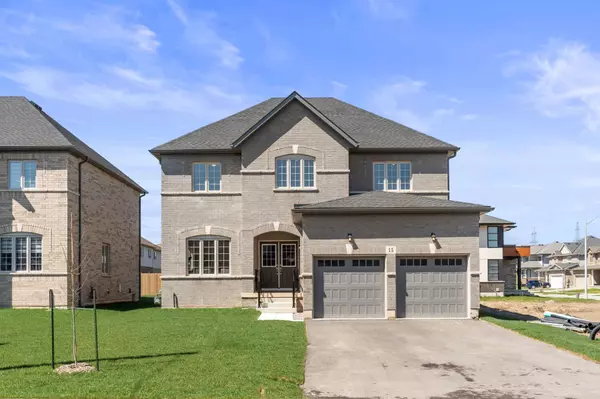 15 Venture WAY, Thorold, ON L2V 0G9