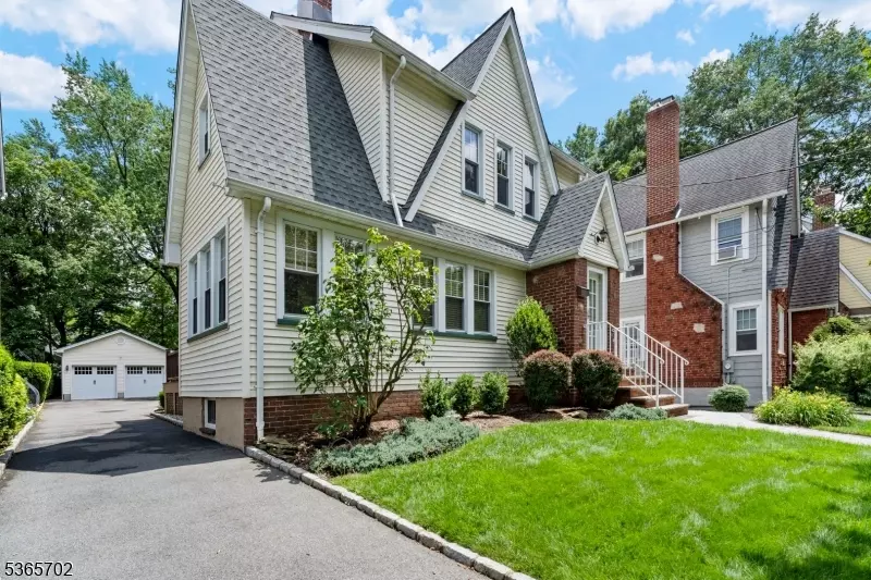 466 Baldwin Rd, Maplewood Twp., NJ 07040
