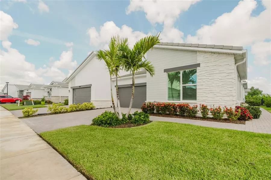 9961 SW Isabelline Dr #9961, Port St Lucie, FL 34987
