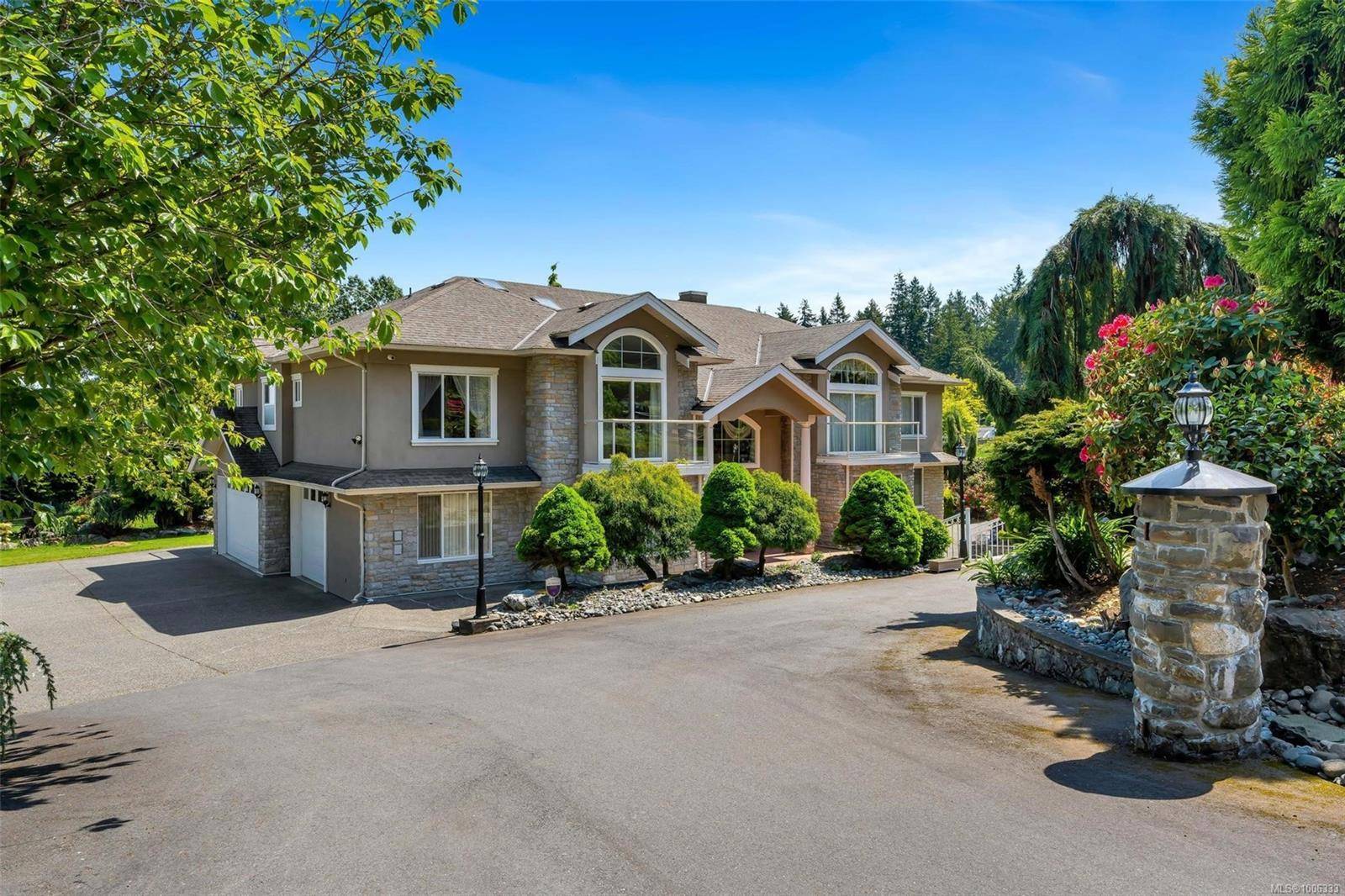 Saanich, BC V8Y 1Y2,5549 Alderley Rd