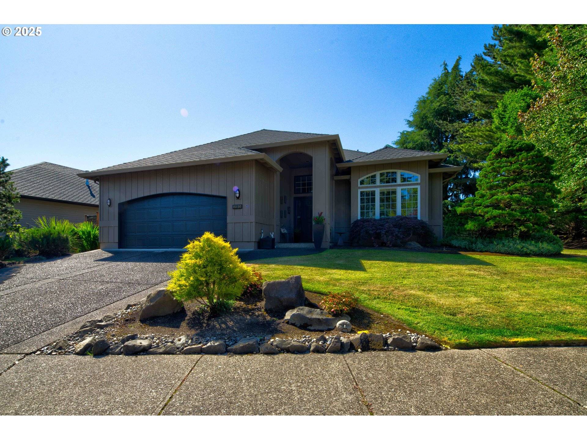16190 NW BIRDIE LN, Portland, OR 97229