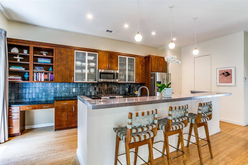Dallas, TX 75219,4434 Holland Avenue #C