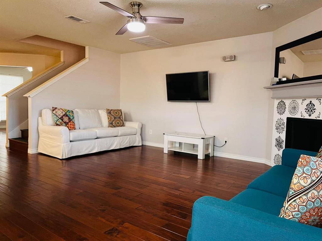 Allen, TX 75002,1703 Solitude Court