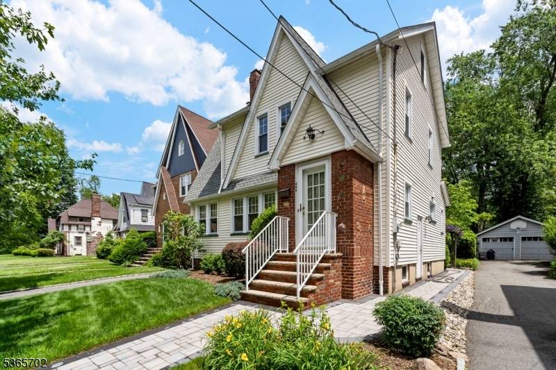 Maplewood Twp., NJ 07040,466 Baldwin Rd